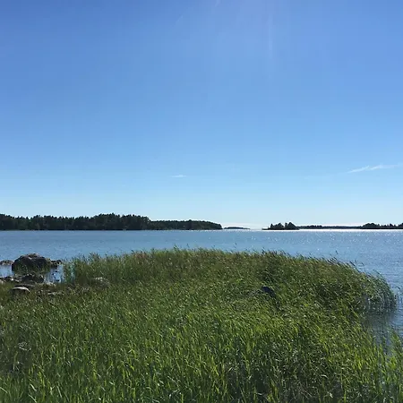 Villa Wellingholma - Private Waterfront & Sauna, West Coast Of Finland Luvia