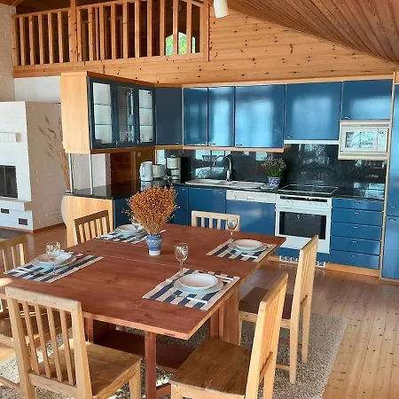 Villa Wellingholma - Private Waterfront & Sauna, West Coast Of Finland