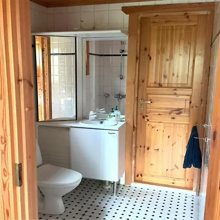 Huvilat Villa Wellingholma - Private Waterfront & Sauna, West Coast Of Finland *